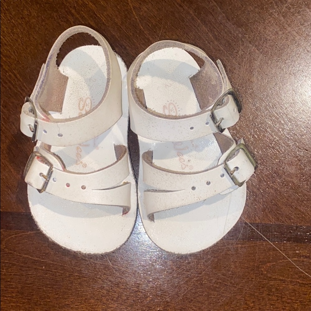 Sea wees sun sans white baby sandals